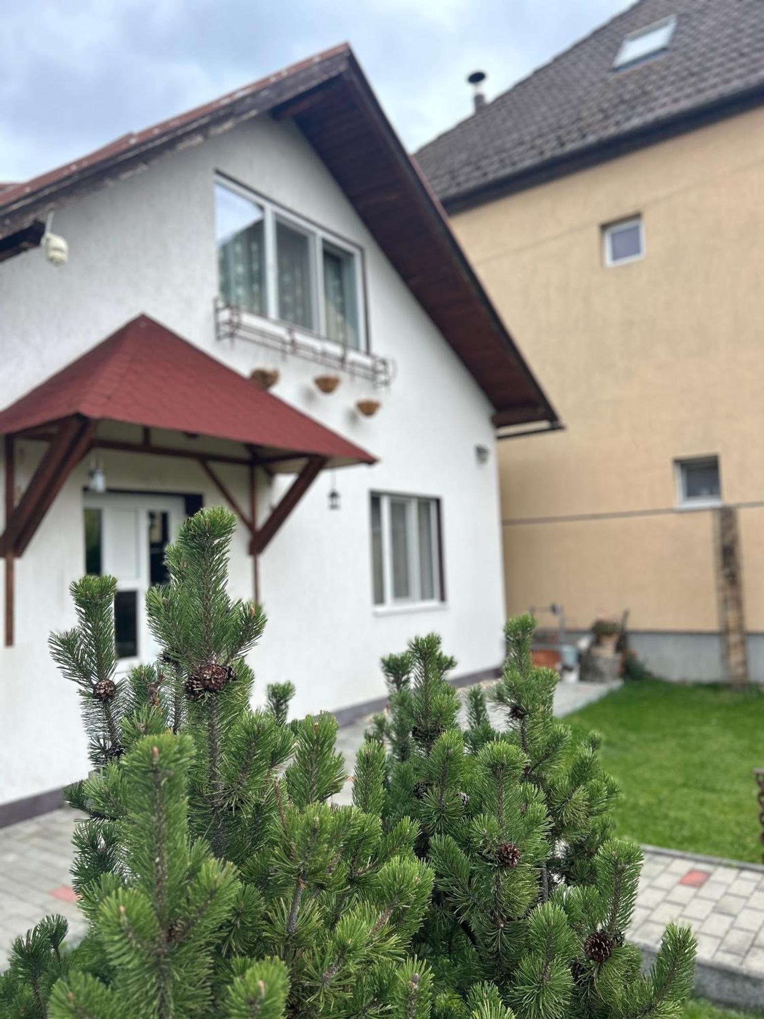 Rîşnov Like Home מראה חיצוני תמונה